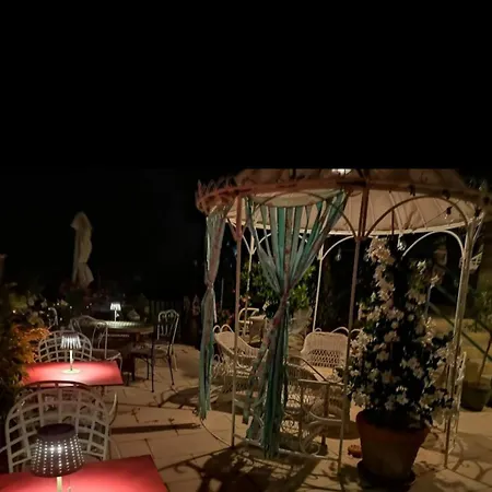 Peiranze144 Oda ve Kahvaltı